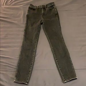 Madewell 10” High Rise Jeans - Size 25